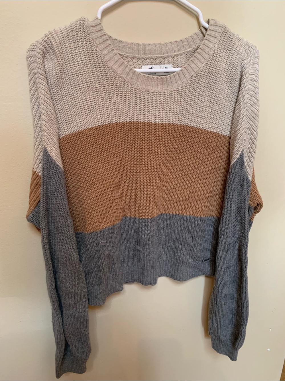 Hollister Women's Three-Tone Crewneck Sweater in Beige, Camel & Gray